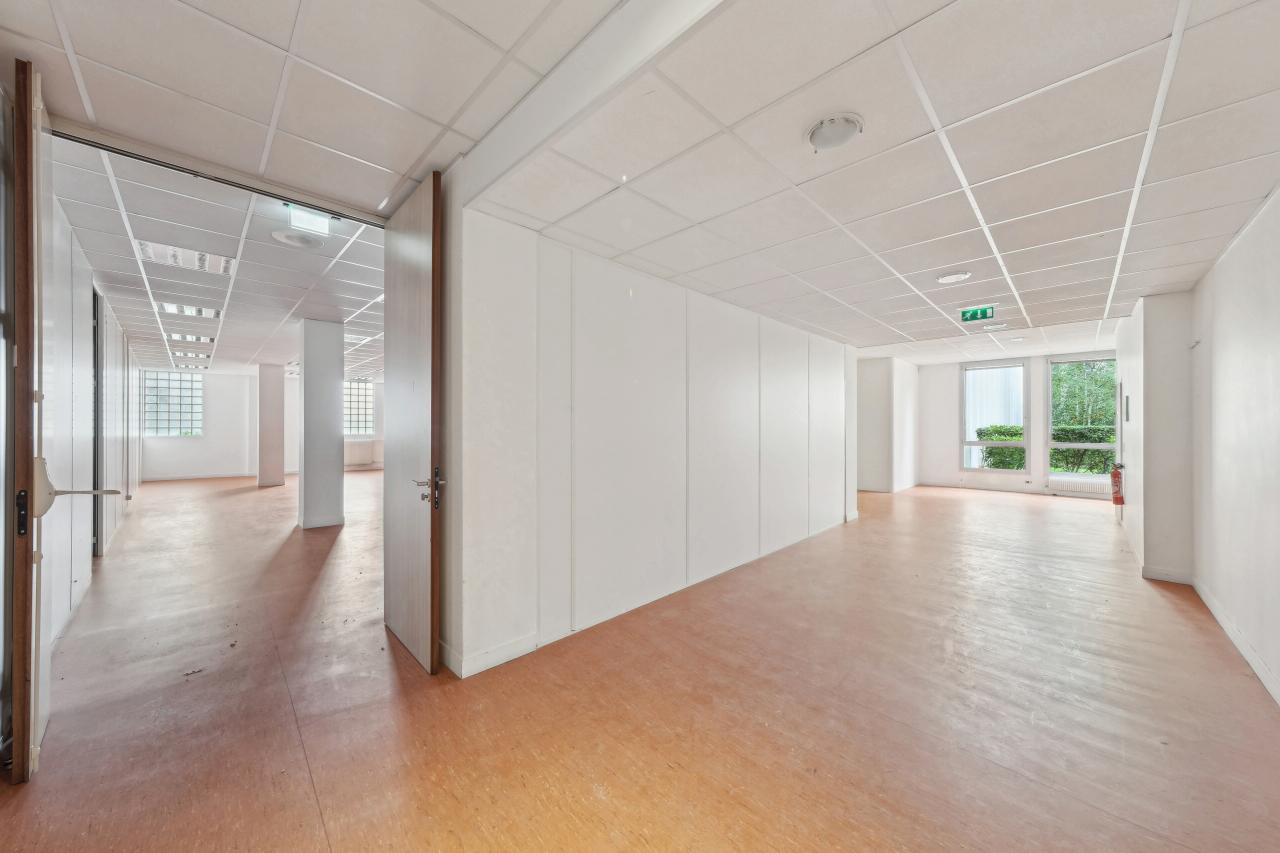 Bureau Paris 602m² Location bureau Paris OLBUR2423588 11